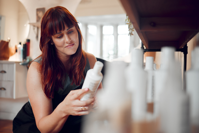 How to Manage Inventory at a Beauty Salon
